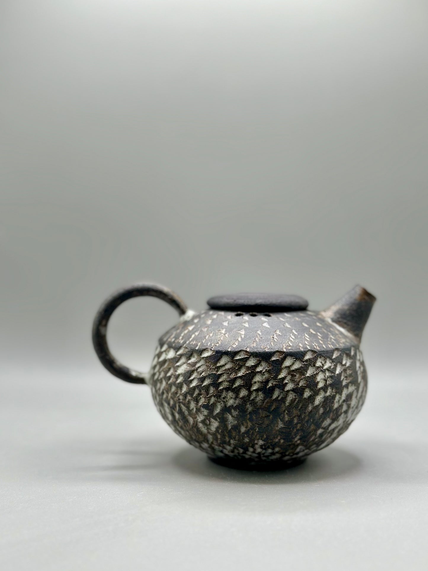 310 ml Ceramic Teapot