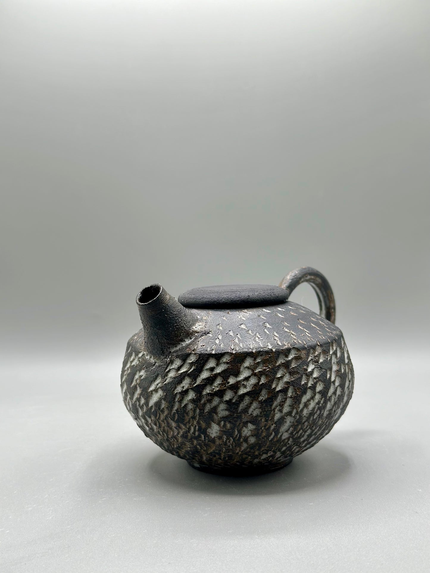 310 ml Ceramic Teapot