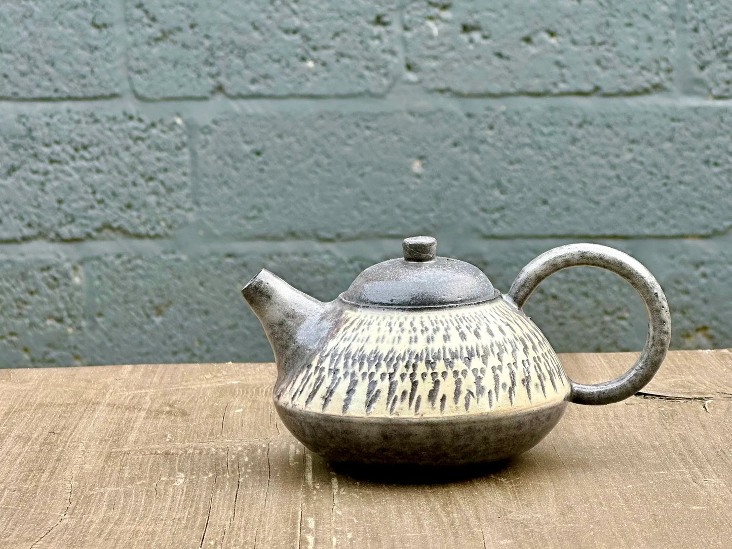 300 ml Ceramic Teapot