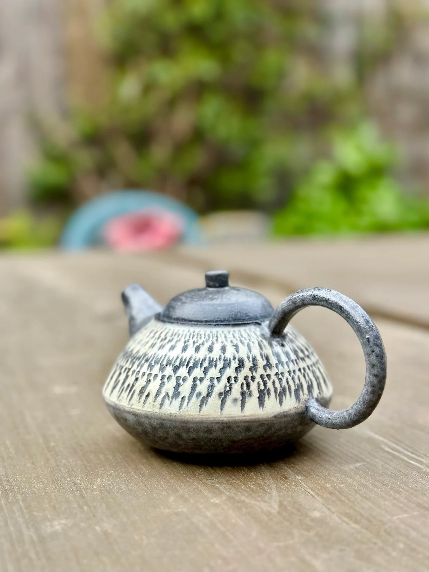 300 ml Ceramic Teapot